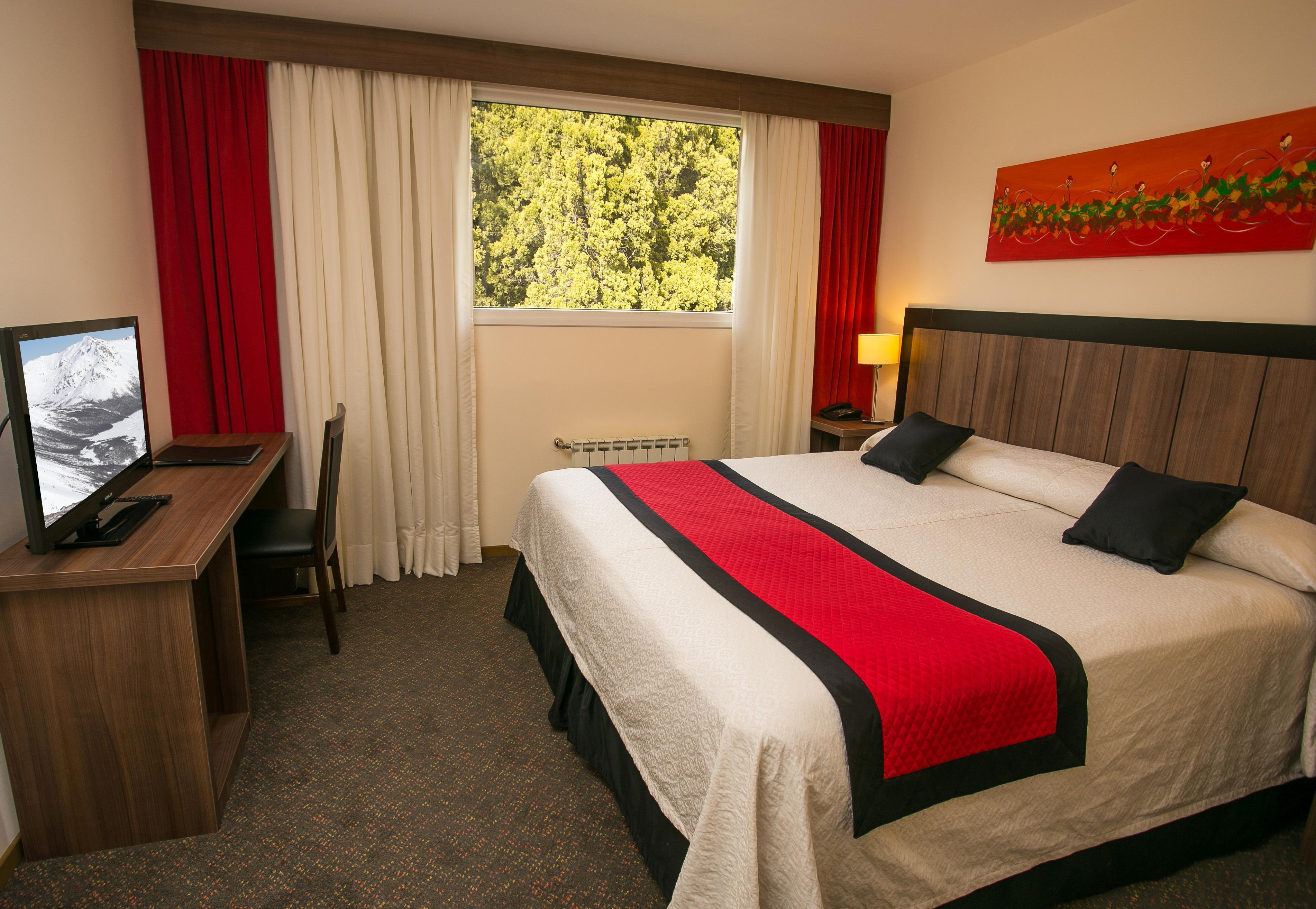 Double or Twin Room Garden View