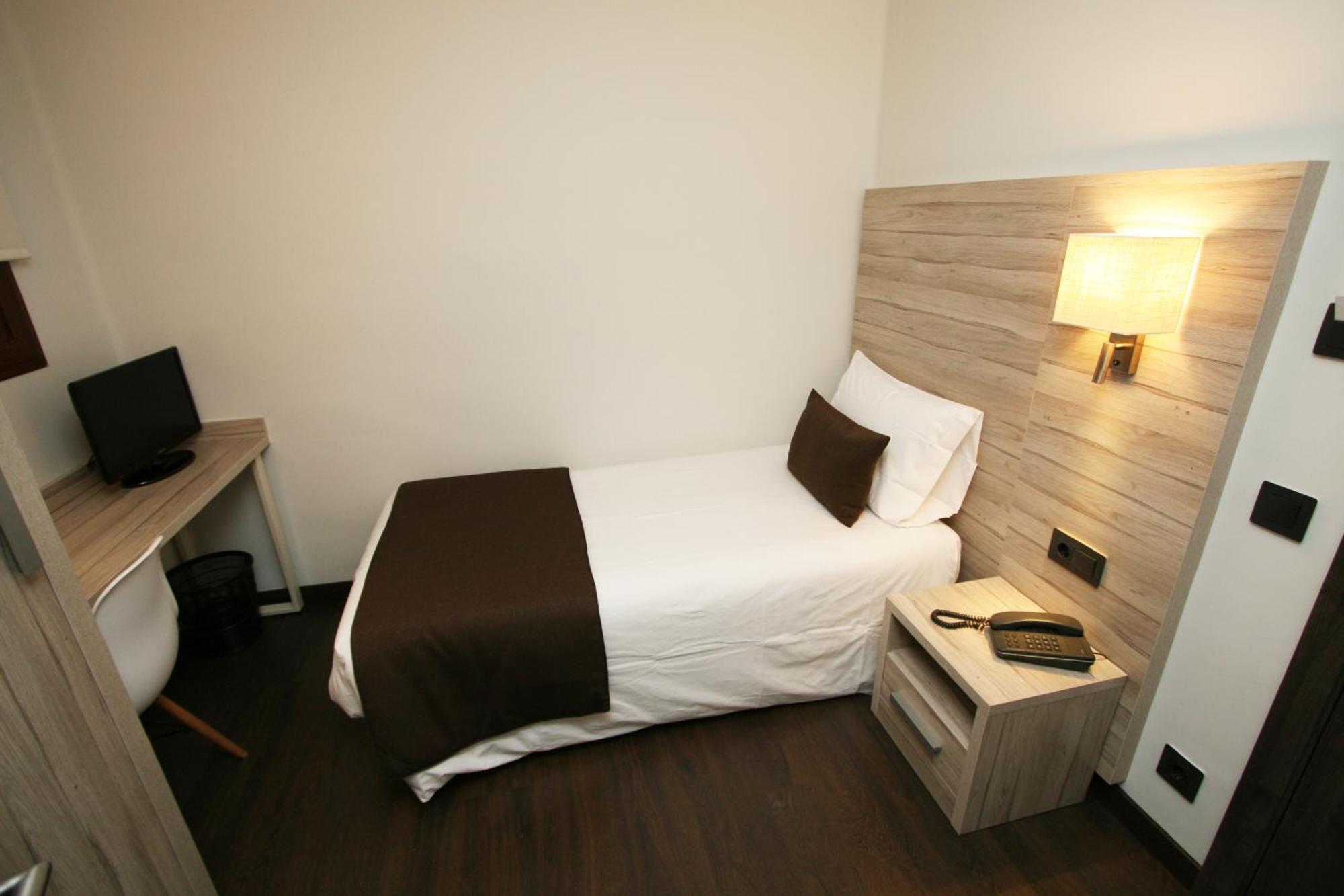 Small Single Room interior