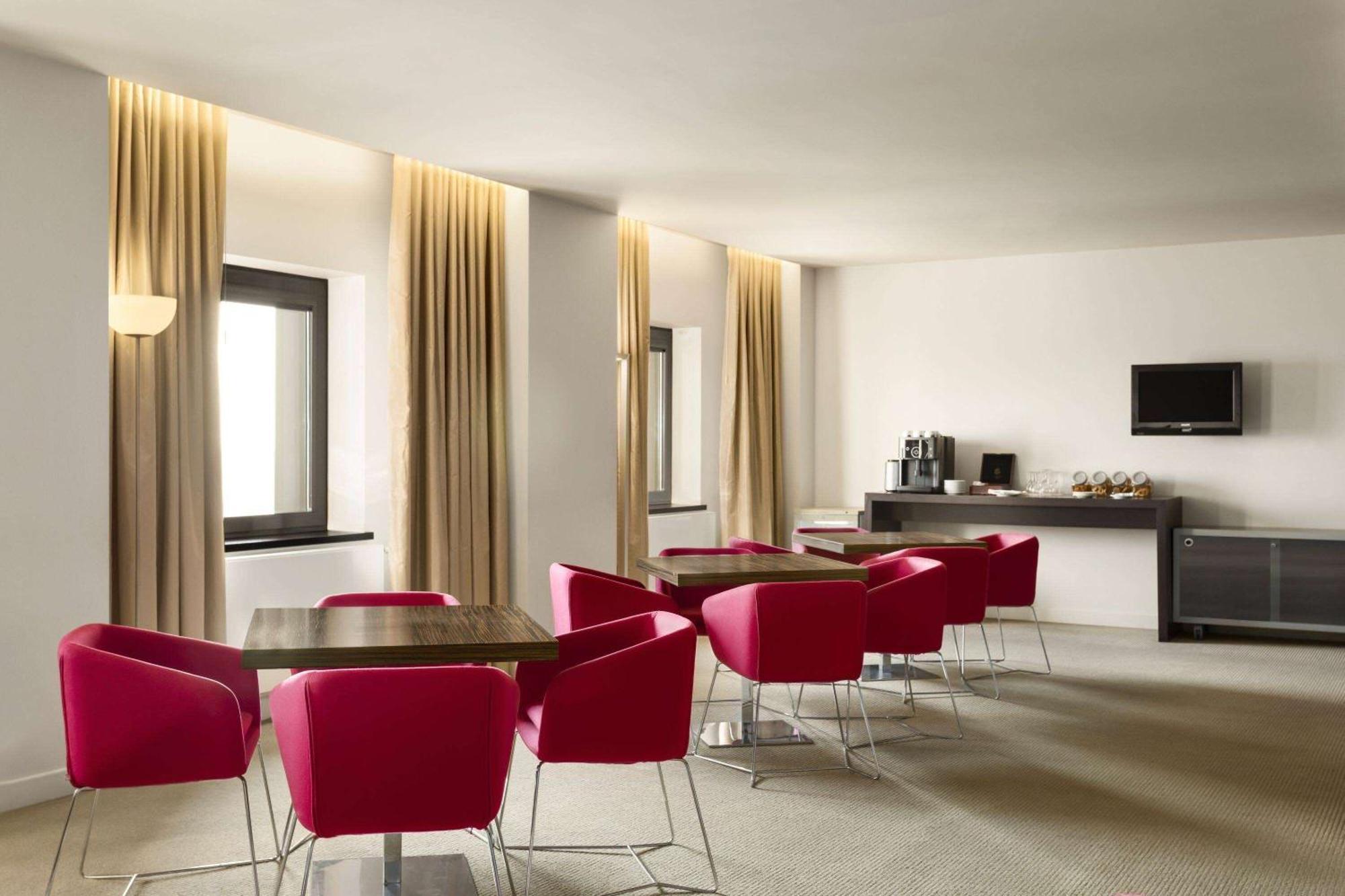 Suite Junior Lit King-Size - Non-Fumeurs