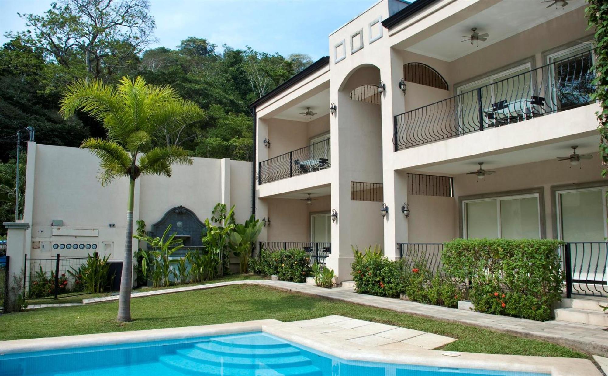 Two-Bedroom Villa 14 Kms from the beach