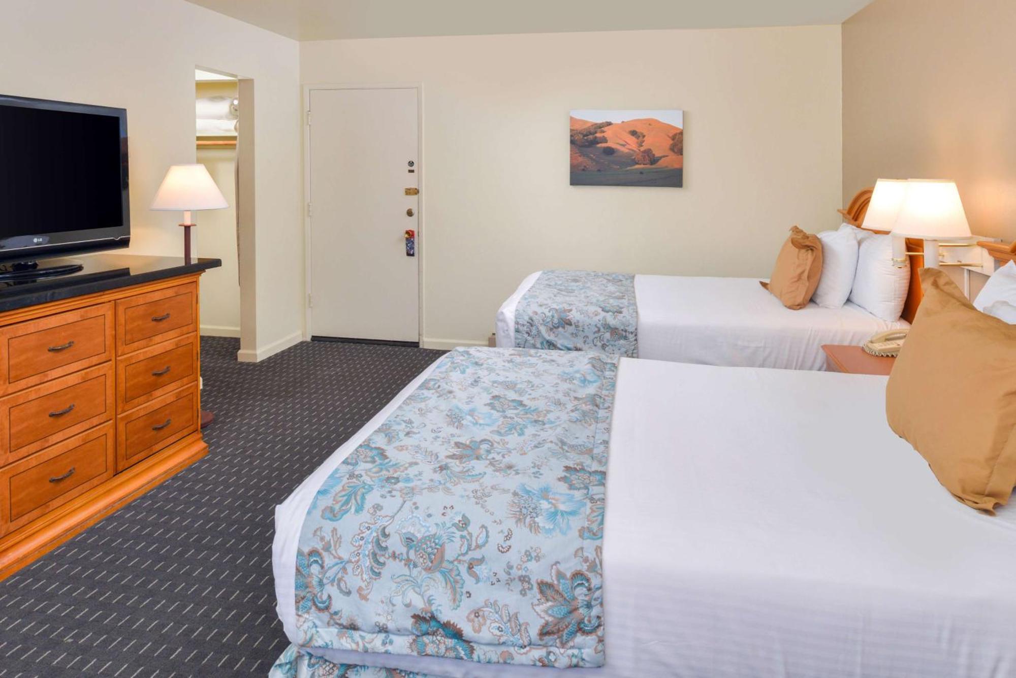 Double Room Two Double Beds