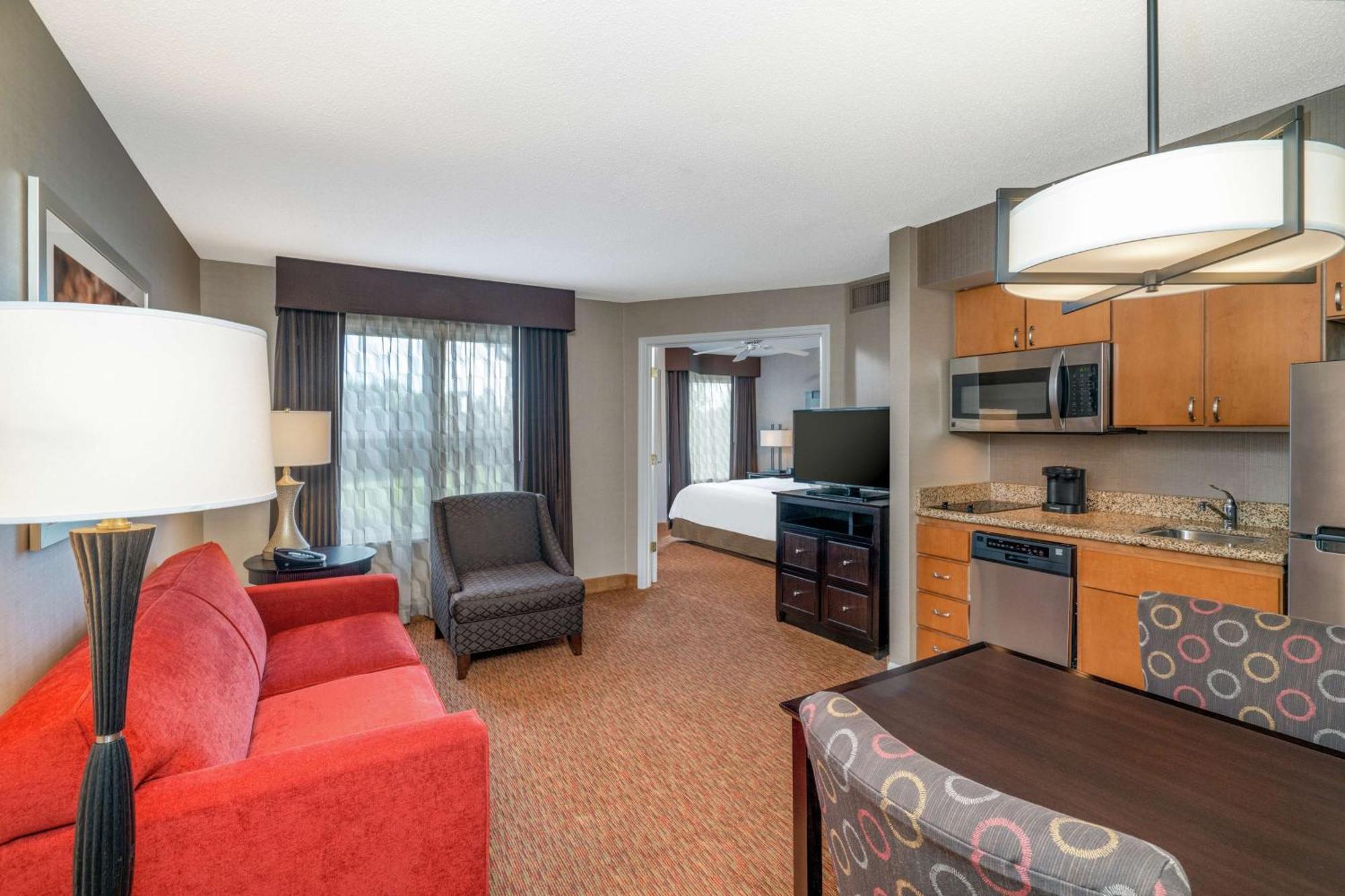 King Suite - Hearing Access/Non-Smoking