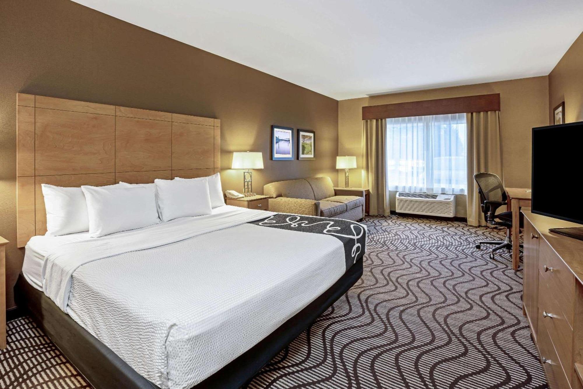 Executive King Room