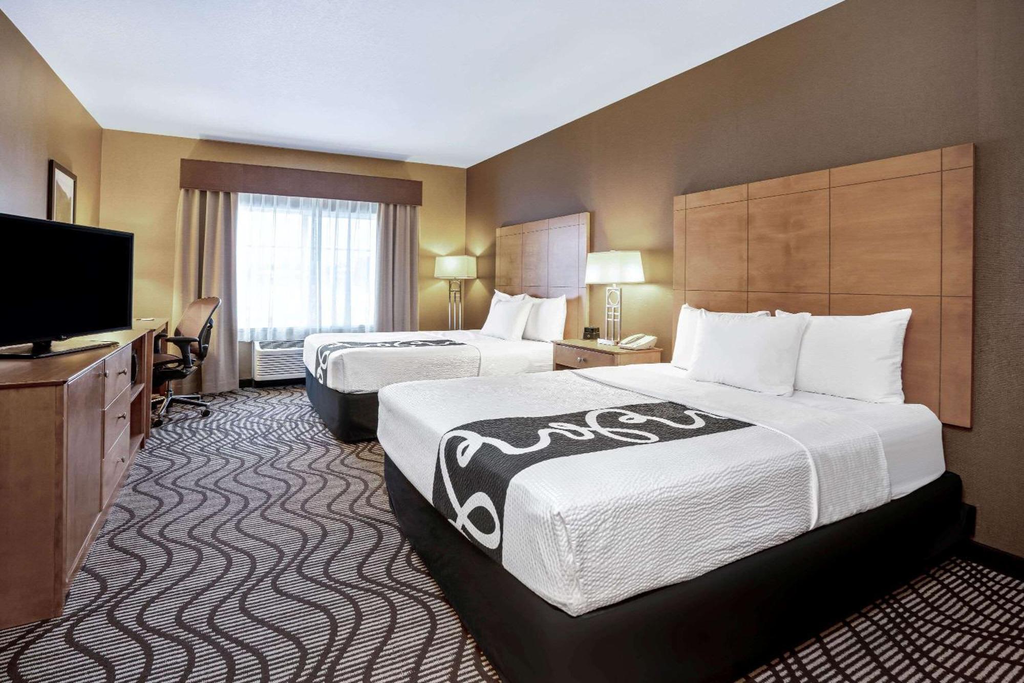 Queen Room Two Queen Beds Disability Access