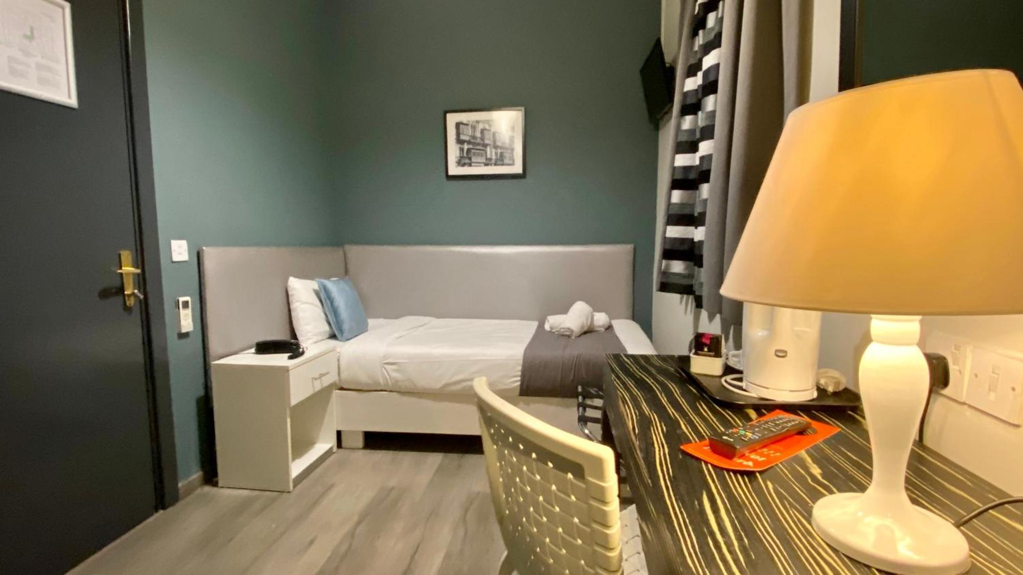 Small Economy Single Room