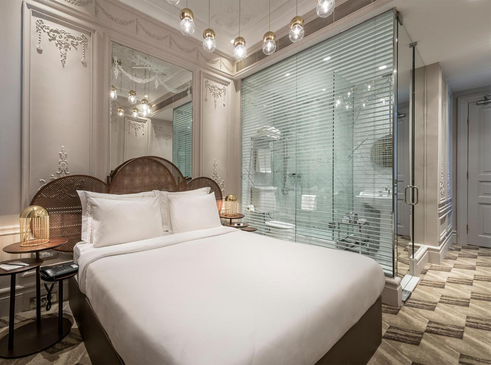 Deluxe Partial Bosphorus Suite