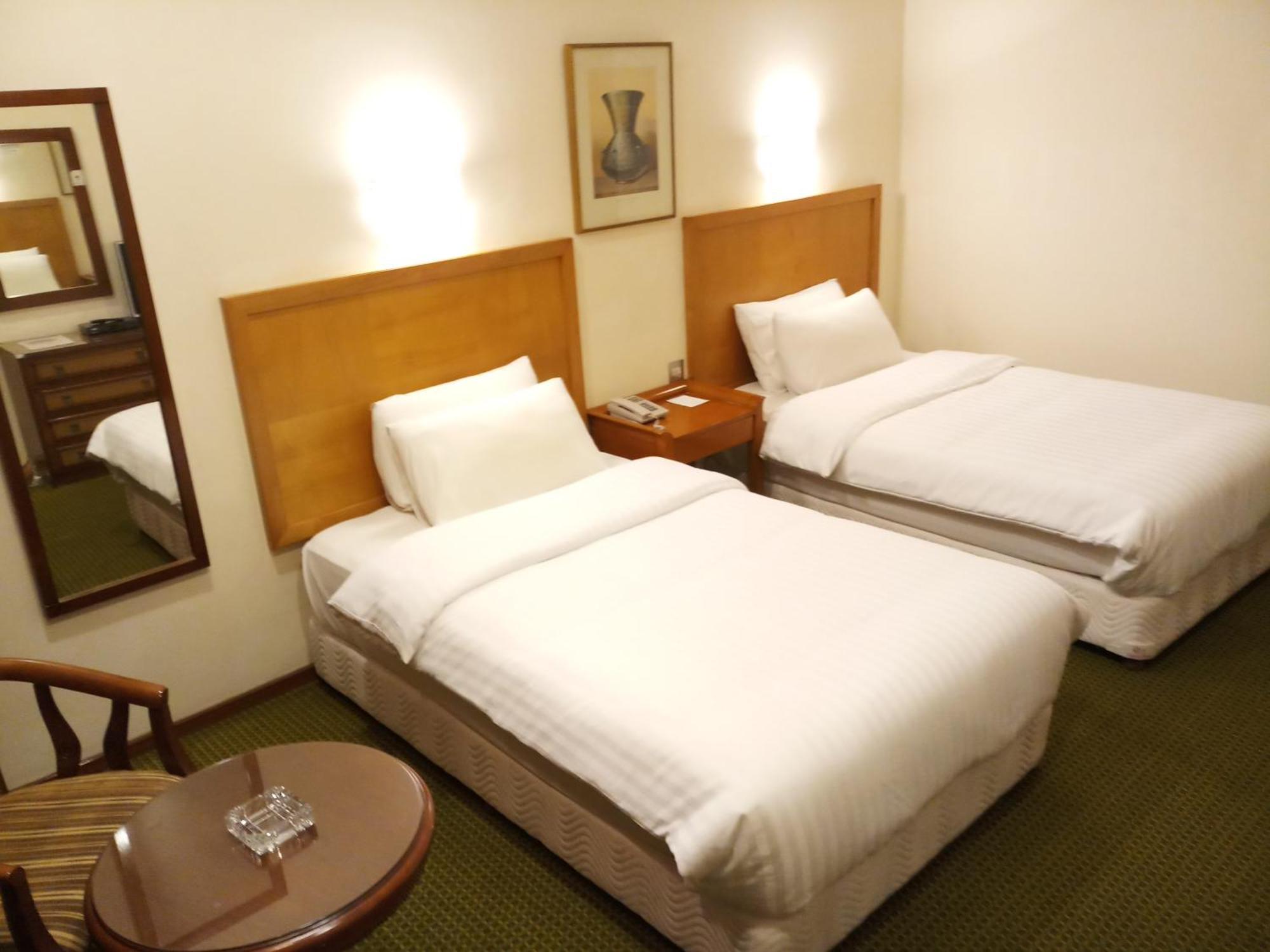 Deluxe Double or Twin Room