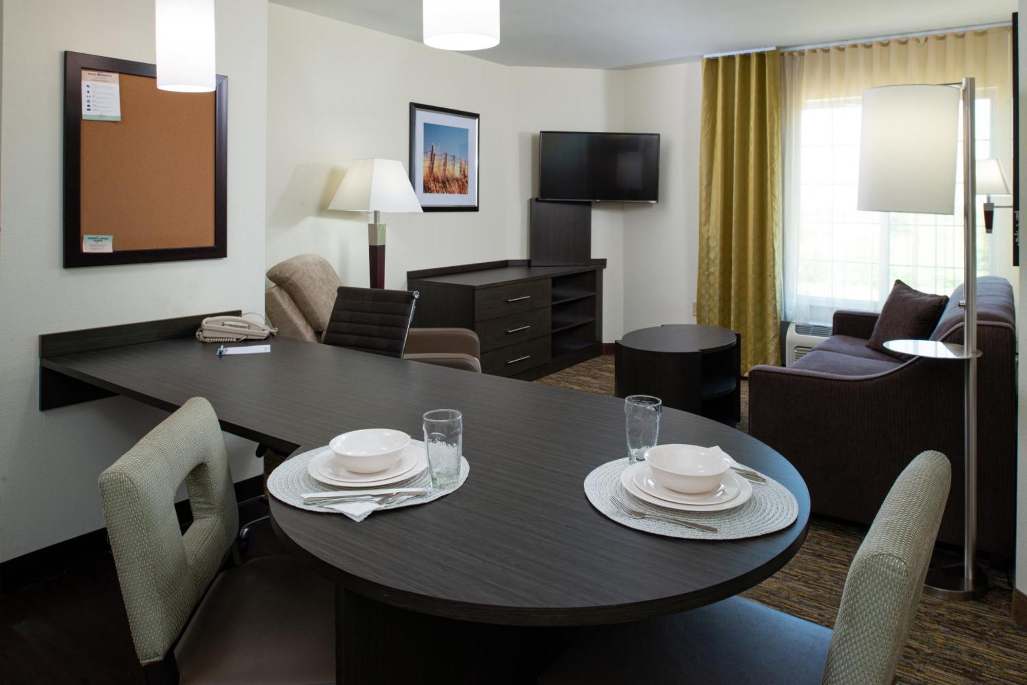 One-Bedroom Suite