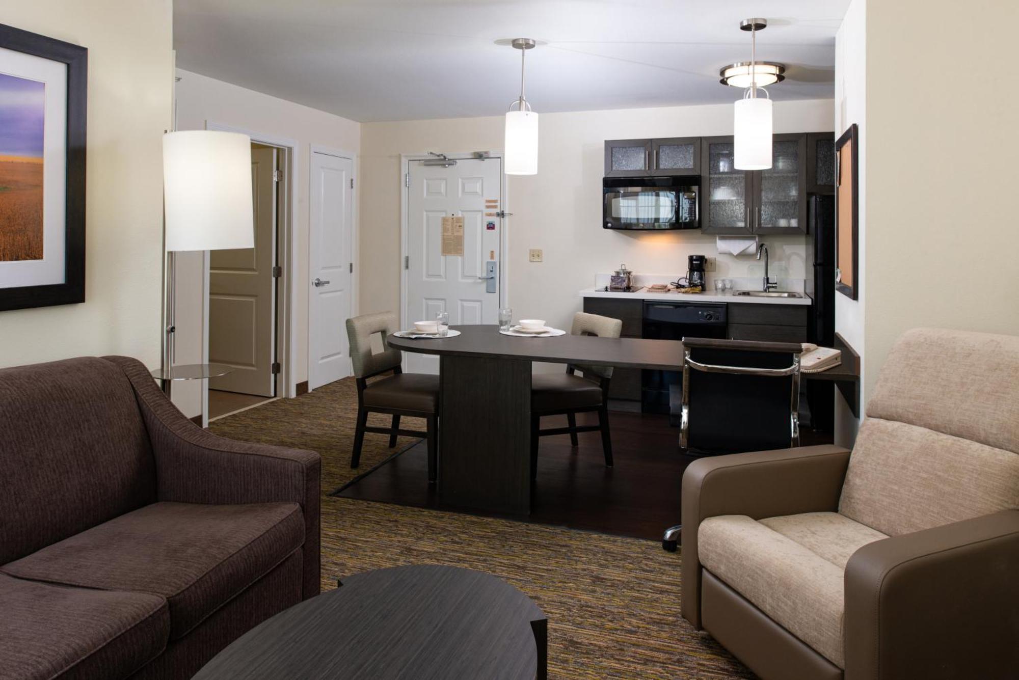 One-Bedroom Suite