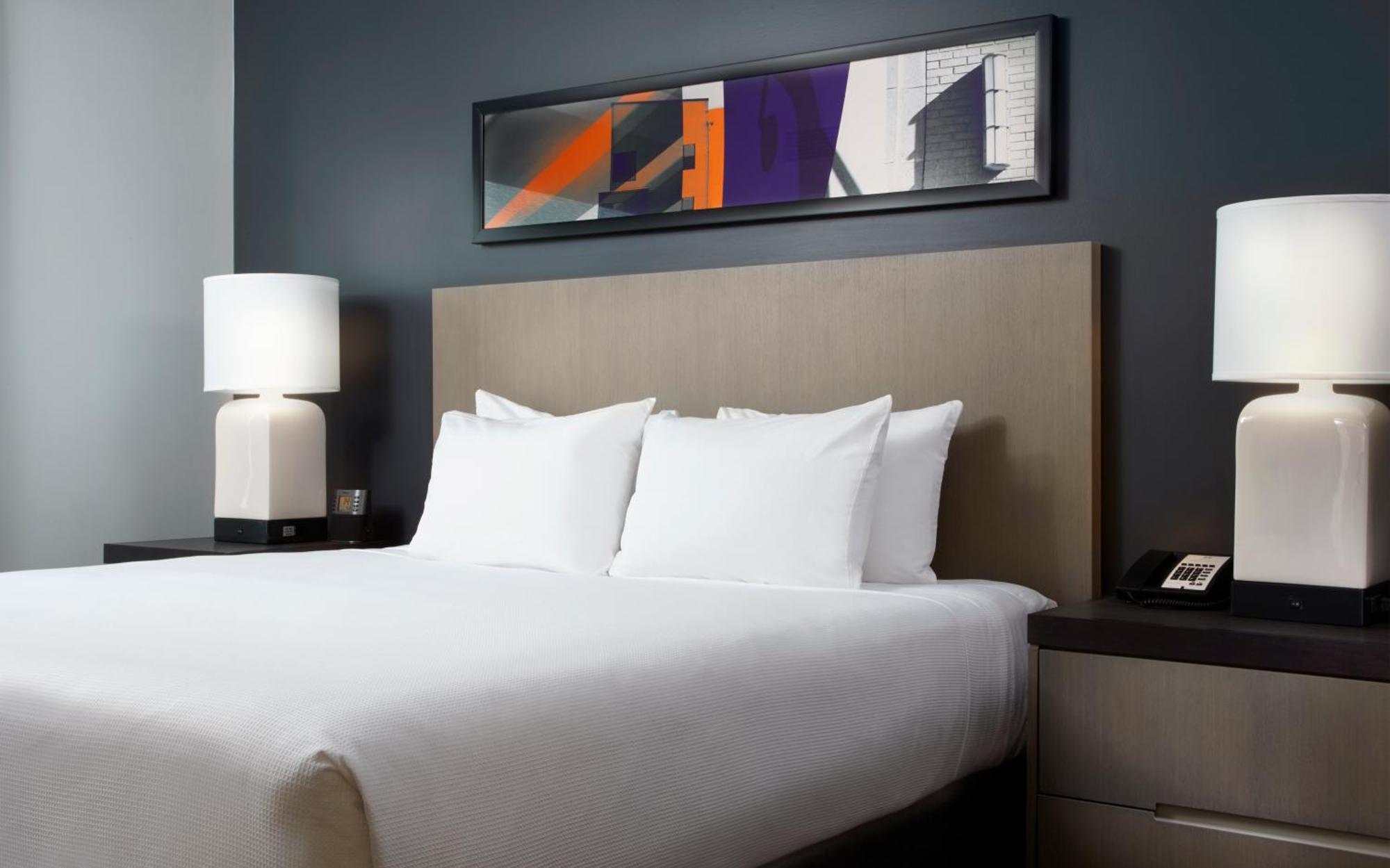 One-Bedroom King Suite with Kitchen and Sofa Bed