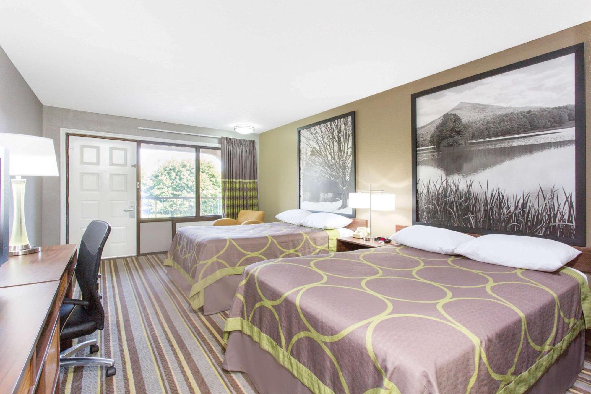 Deluxe Double Room Two Double Beds Non-Smoking