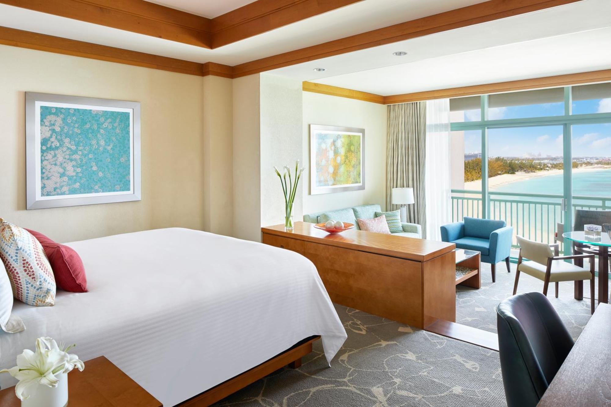 Deluxe Ocean Suite 1 King Bed