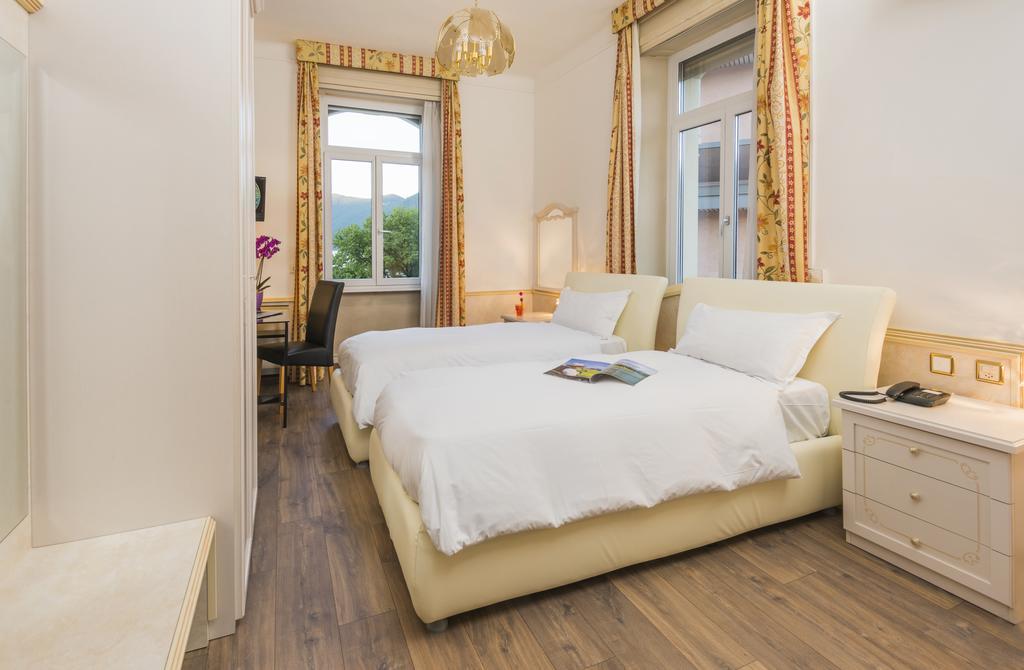 Chambre Affaires Lits Jumeaux