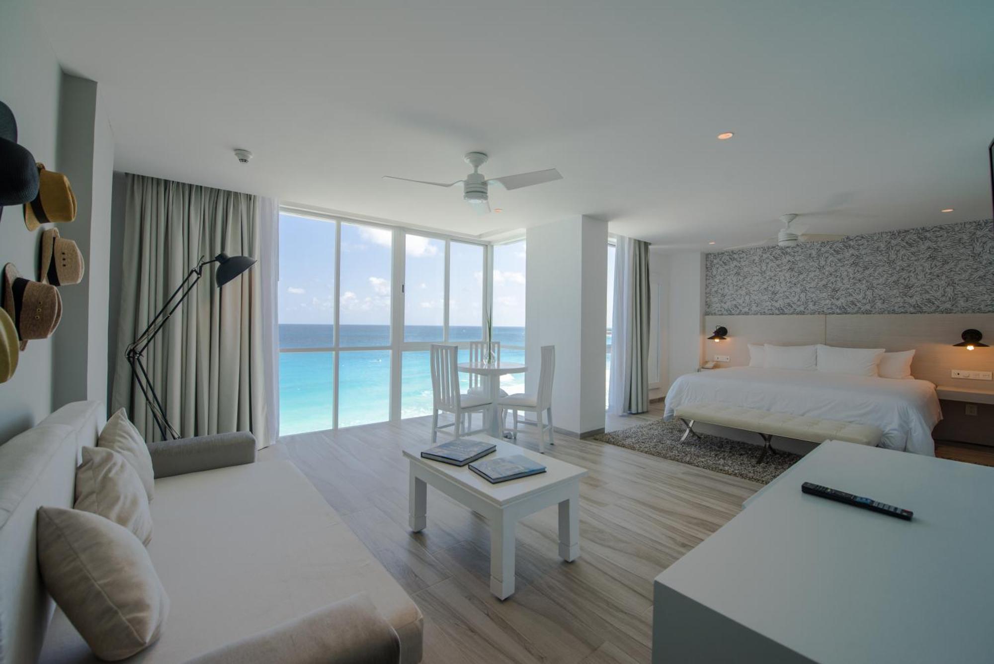 Inspira Junior Suite Ocean Front – Premium Amenities