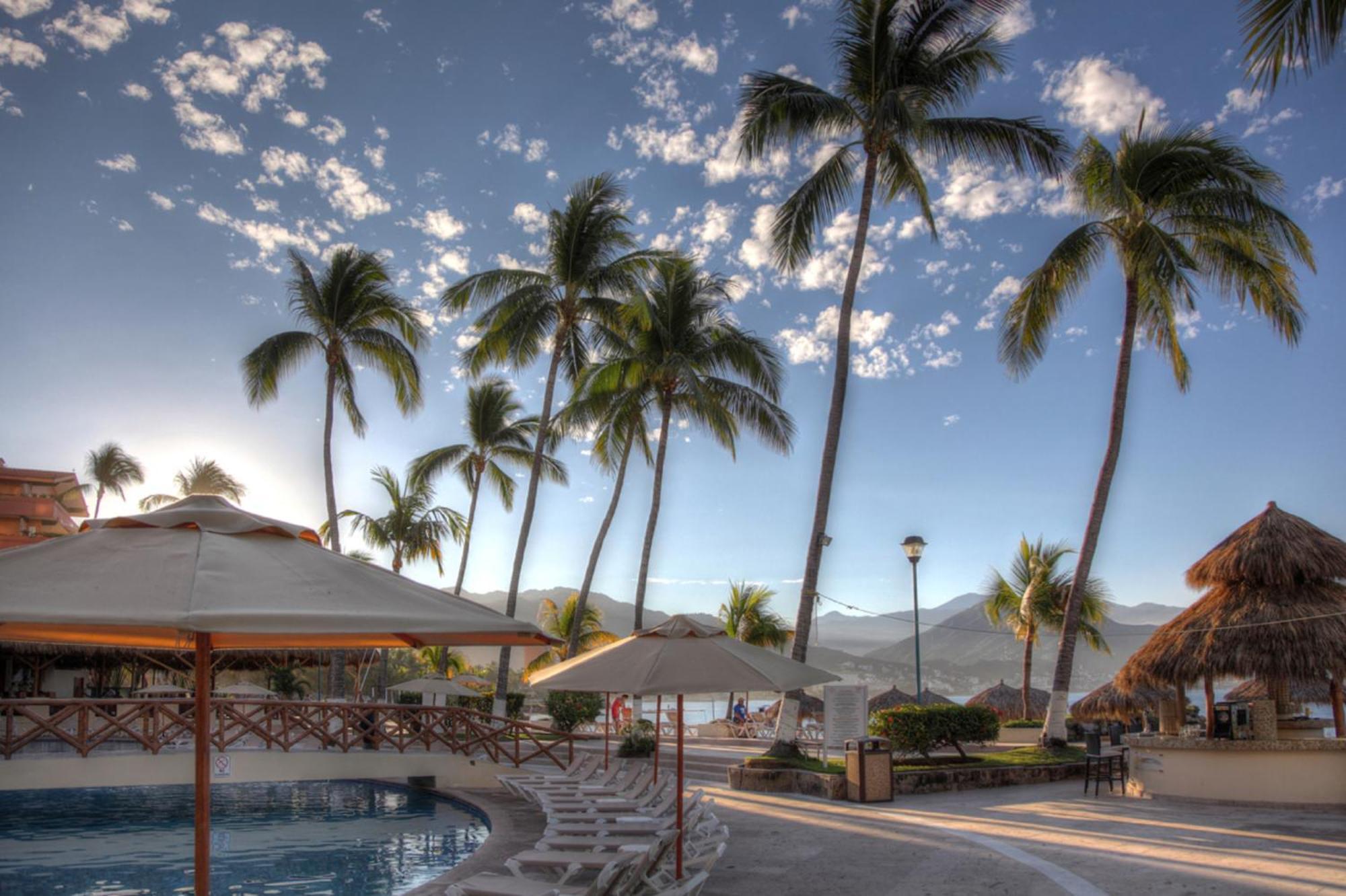 Deluxe Resort View King