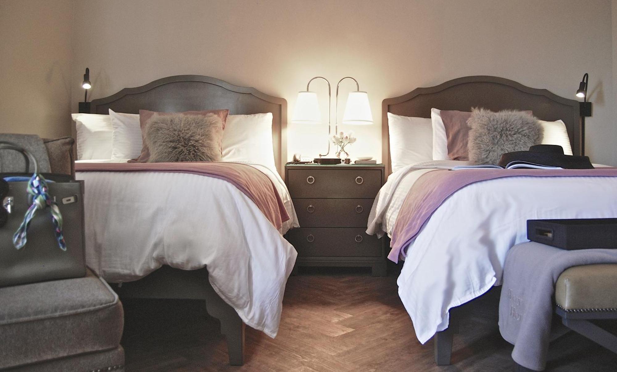 Queen Room Two Queen Beds