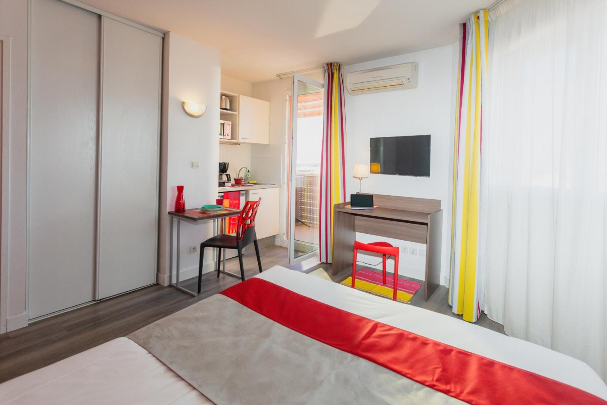 Comfort Studio Double Balcony