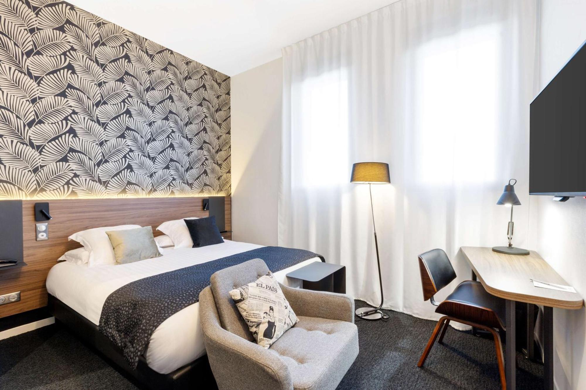 Superior Queen Room