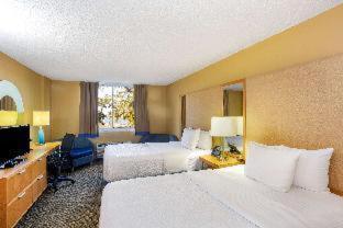 Double Room Two Double Beds Non-Smoking