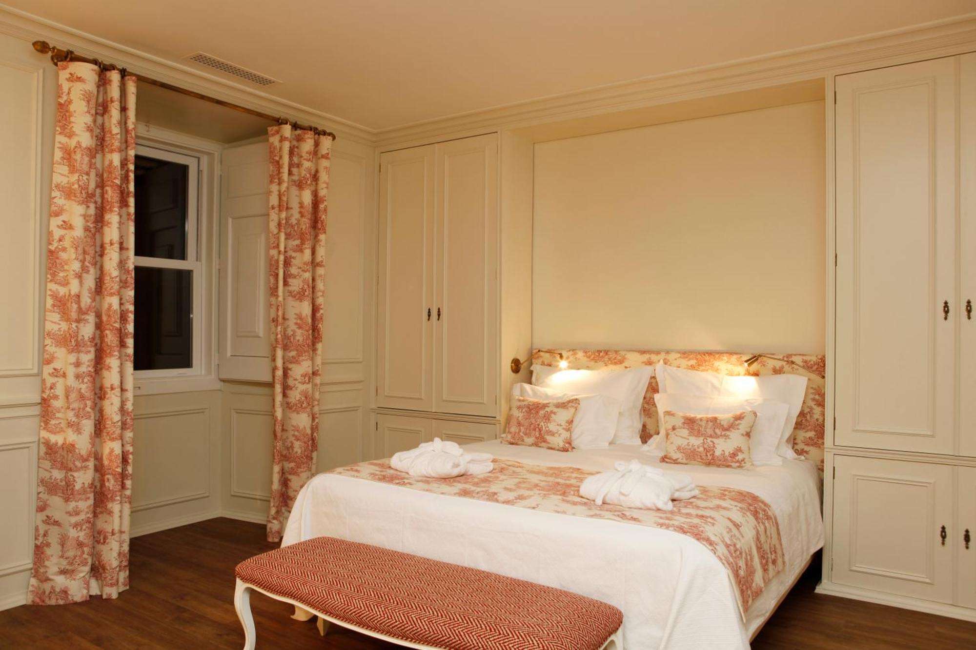 Deluxe Junior Suite