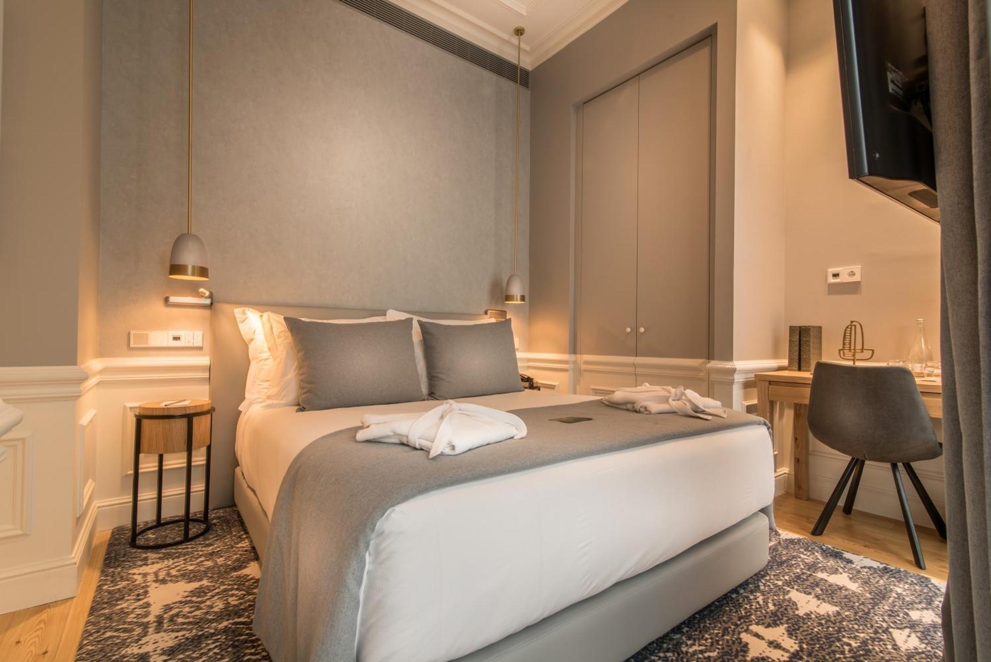 Small Double Room Interior View
