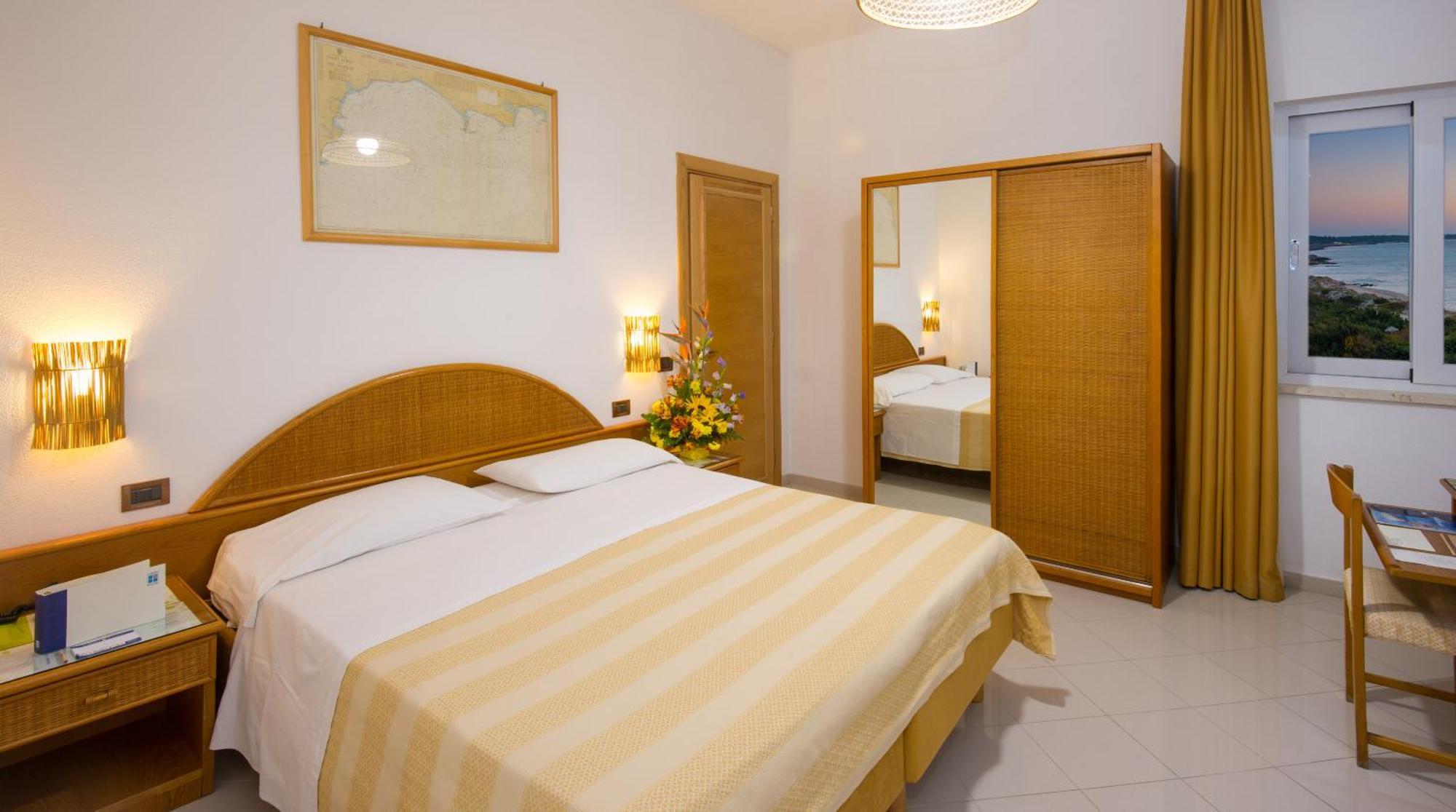Economy Triple Room