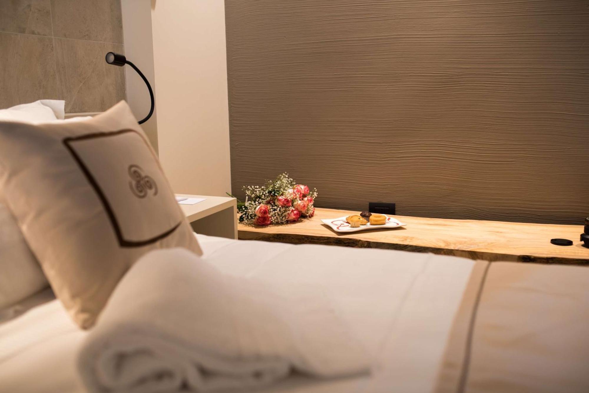 Comfort Queen Room