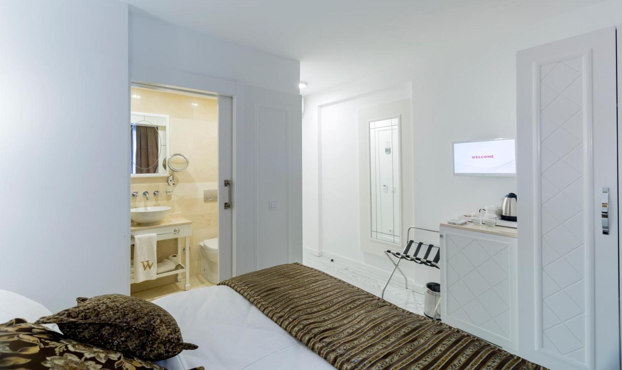 Standard Double or Twin Room