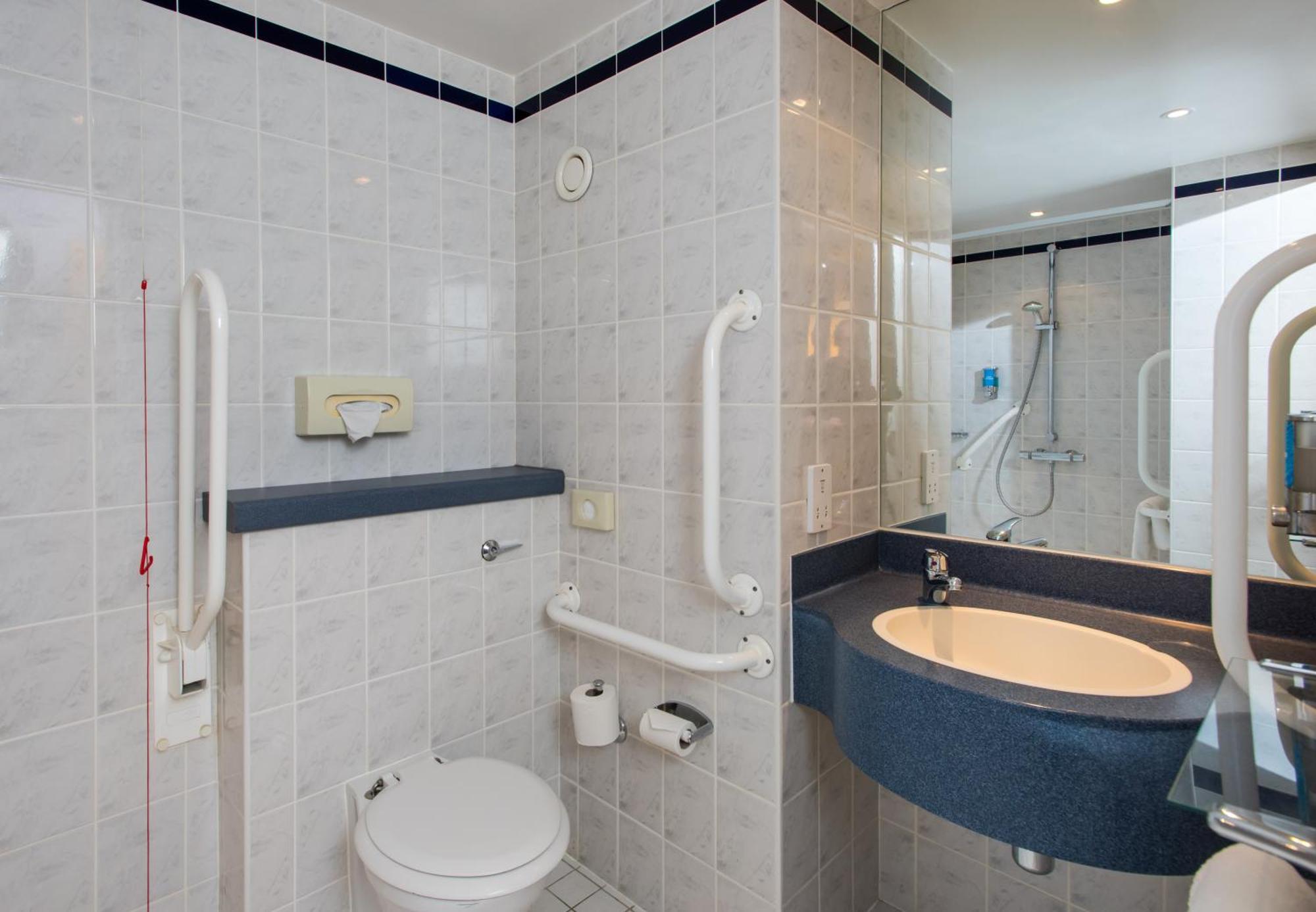 Double Room Hot Accessible