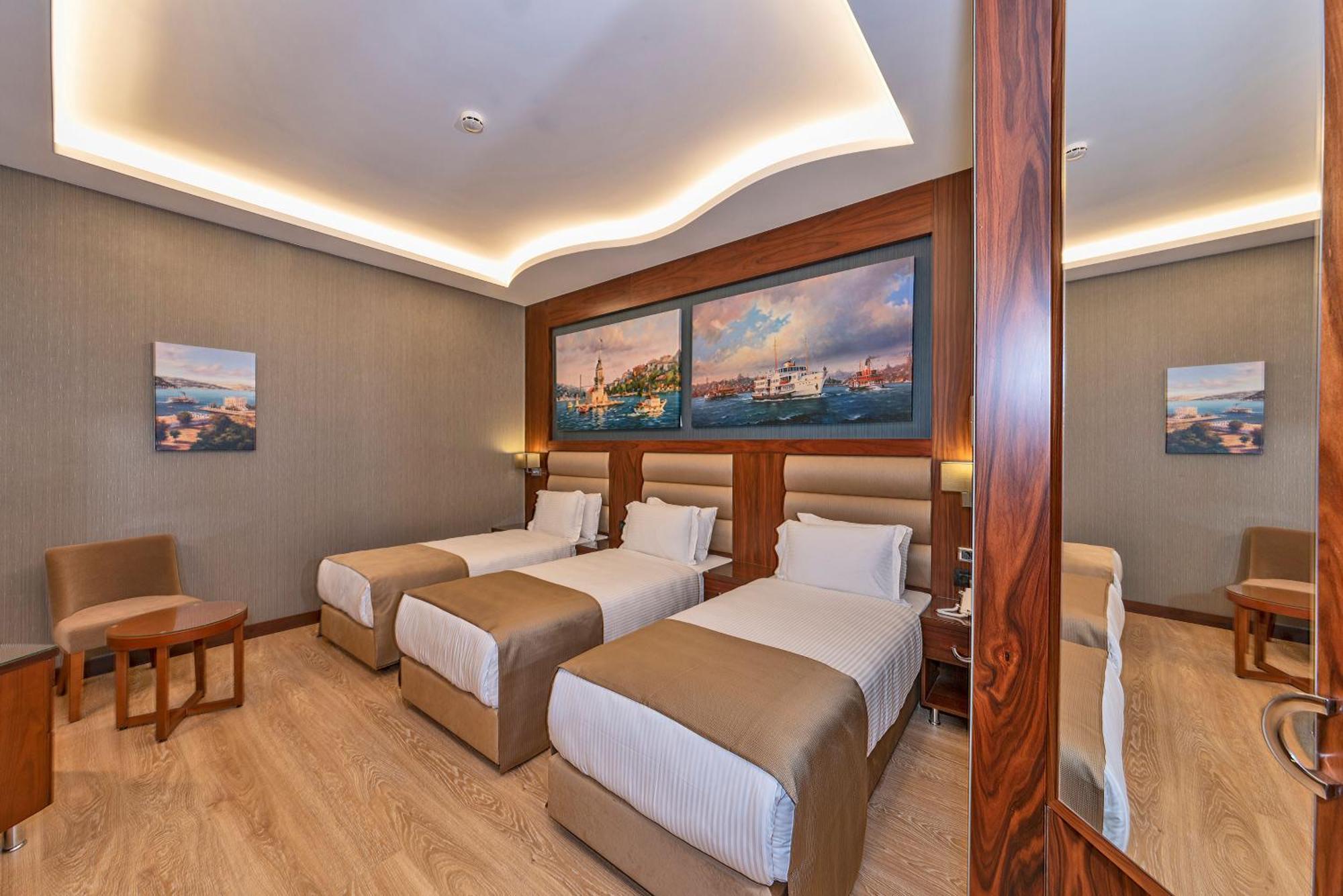 Deluxe Triple Room