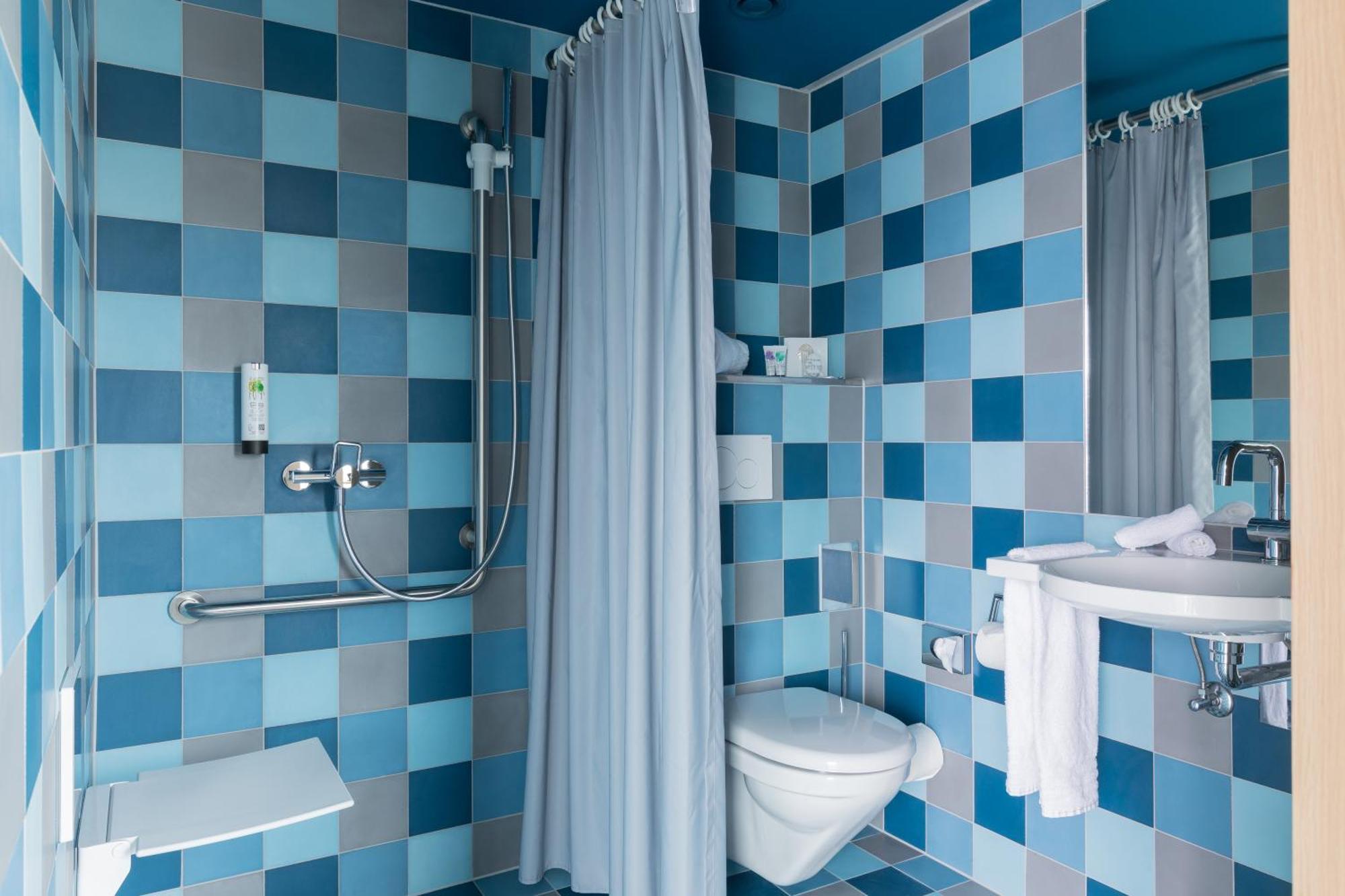 Corner Room Disability Access
