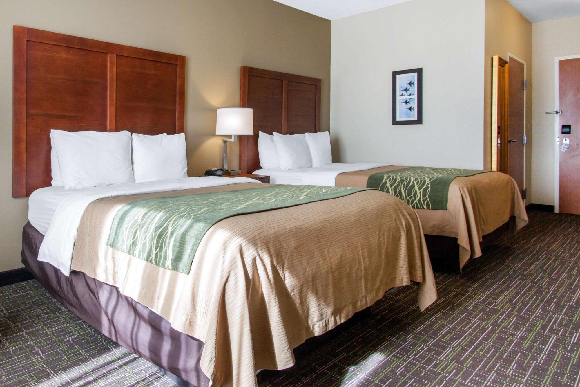 Queen Room Two Queen Beds Accessible or Non-Smoking