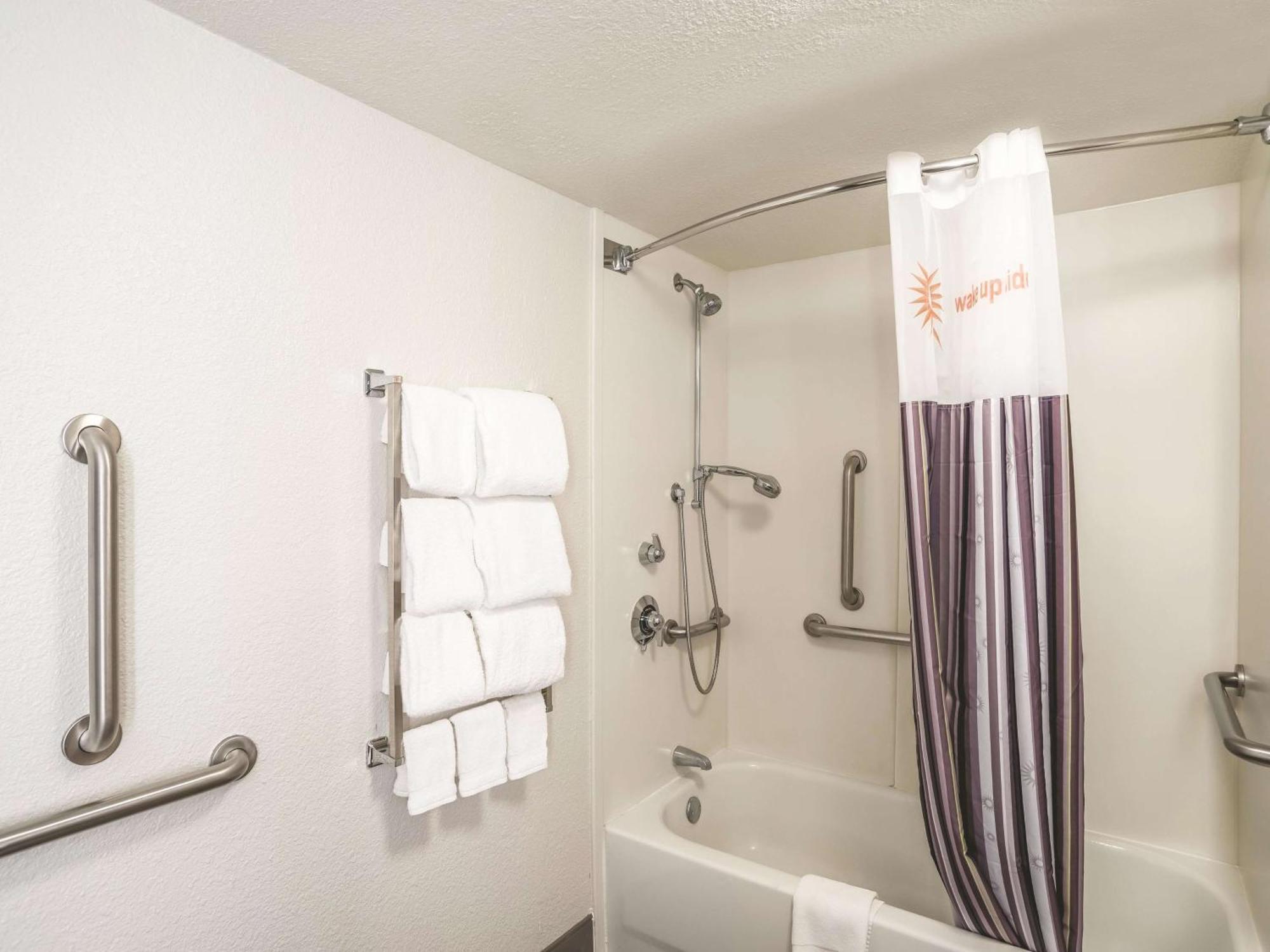 Double Room Two Double Beds Disability Access