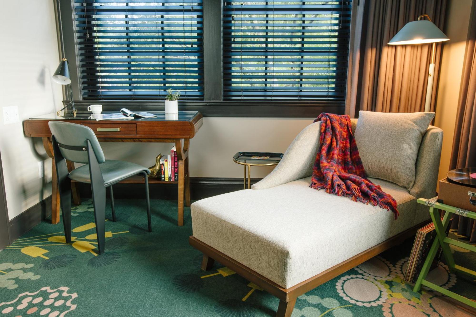 Superior King Room