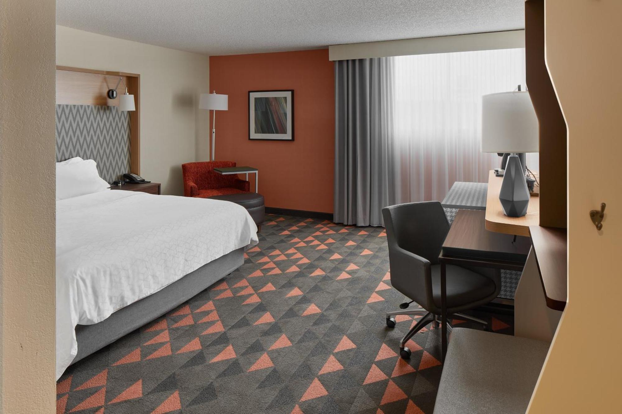 Standard King Room