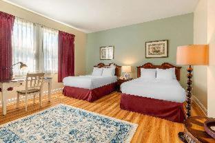 Double Room Two Double Beds Non-Smoking