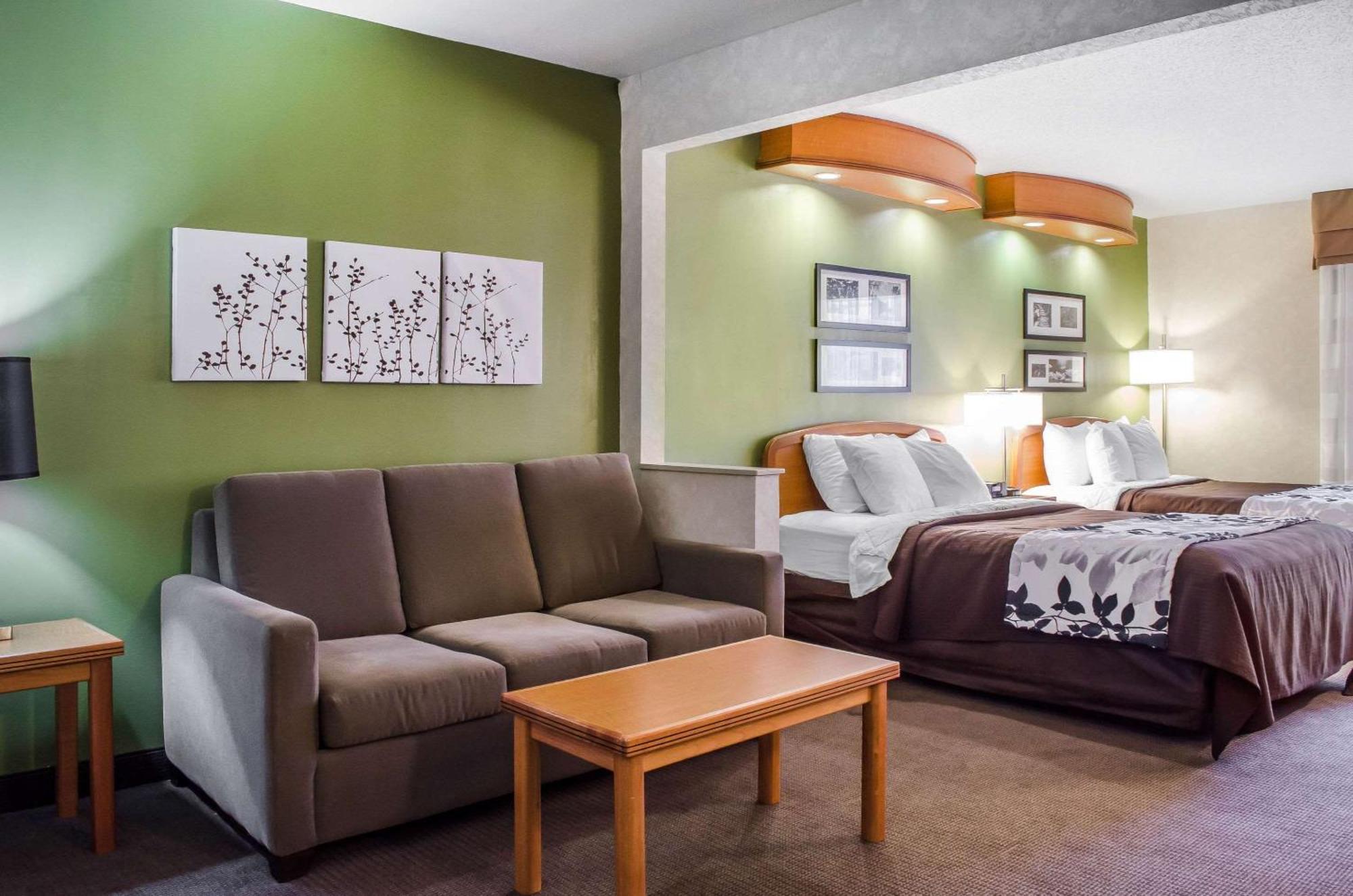 Suite Two Double Beds