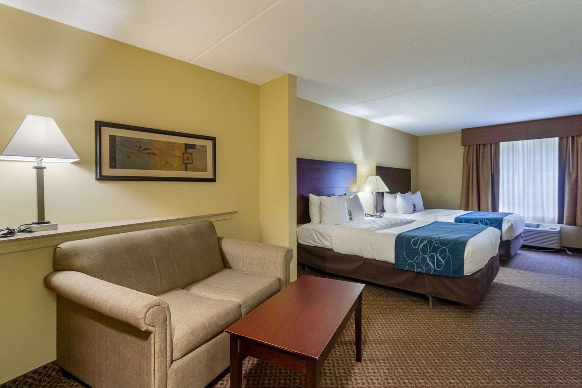 Queen Suite with Two Queen Beds - Disability Access/Non-Smoking