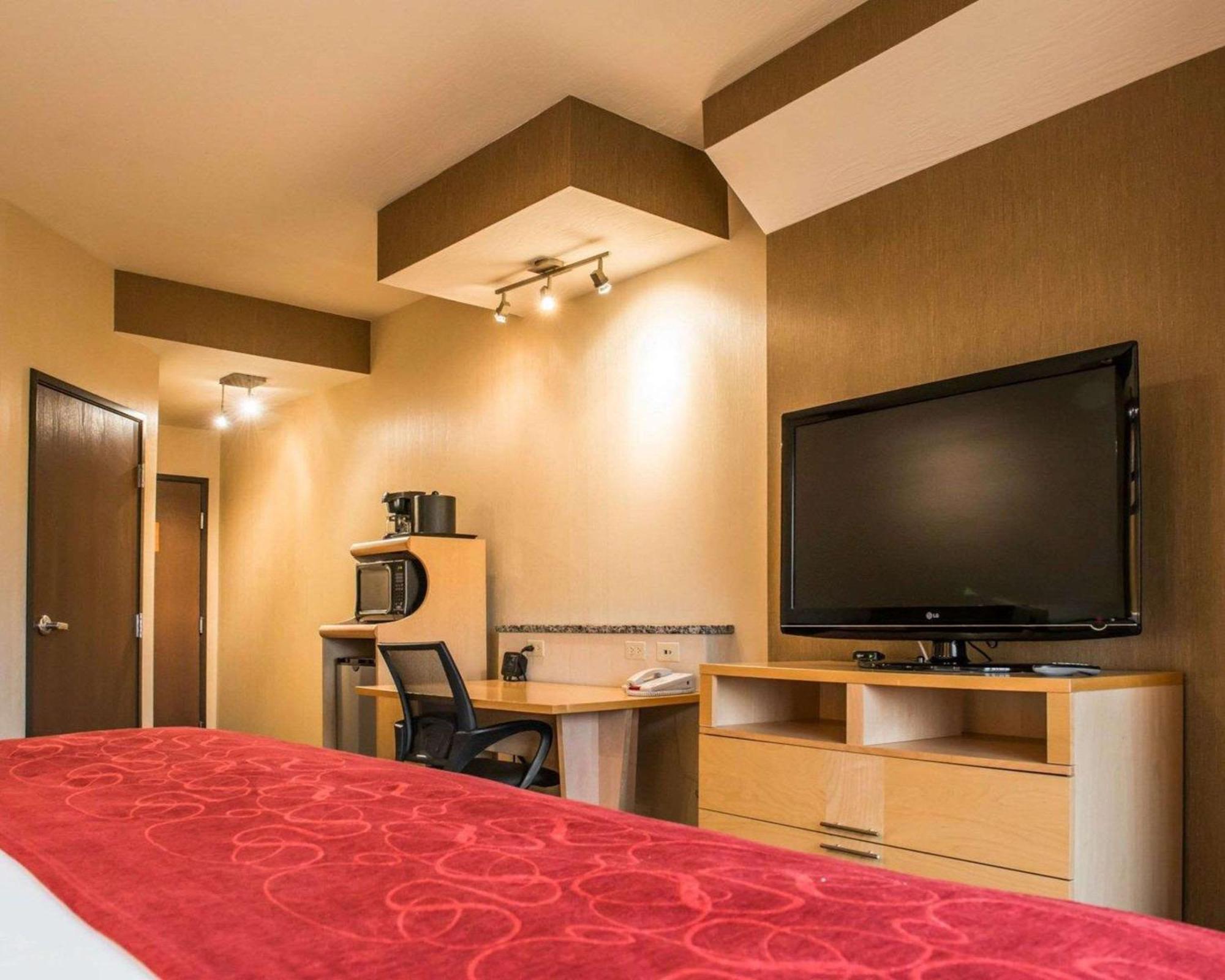 Standard King Suite Non-Smoking