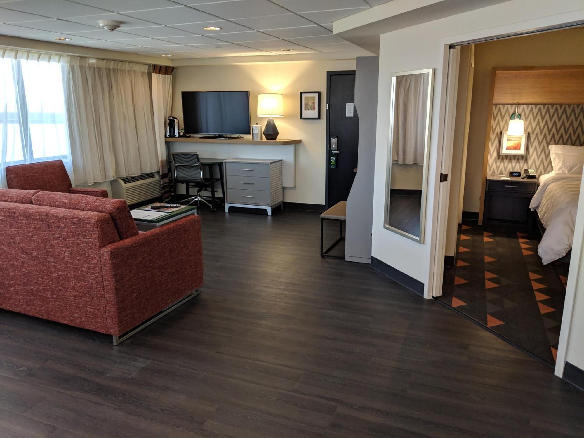 One-Bedroom Suite