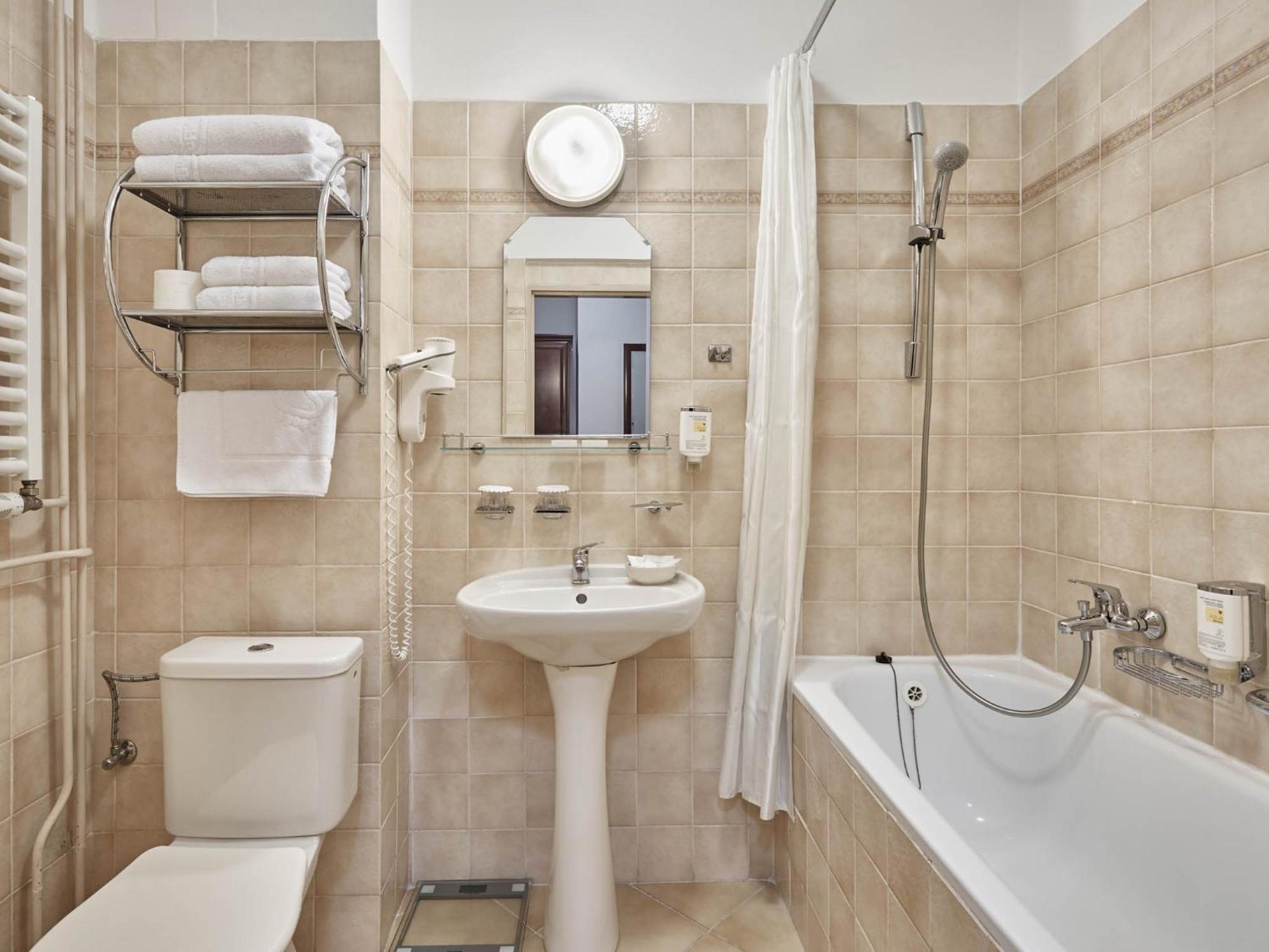 Exclusive Double Room City View