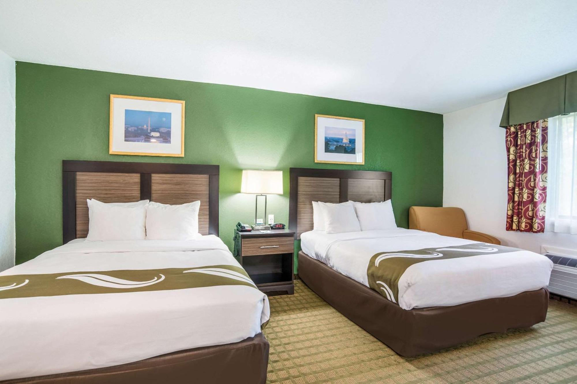 Queen Room Two Queen Beds Non-Smoking