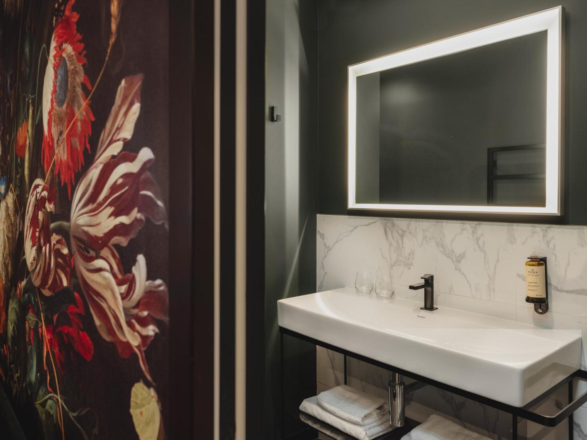 One-Bedroom Apartment - Henriette,1281106129:JPEG
