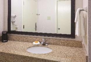 Deluxe Double Room with Two Double Beds,1627218042:JPEG