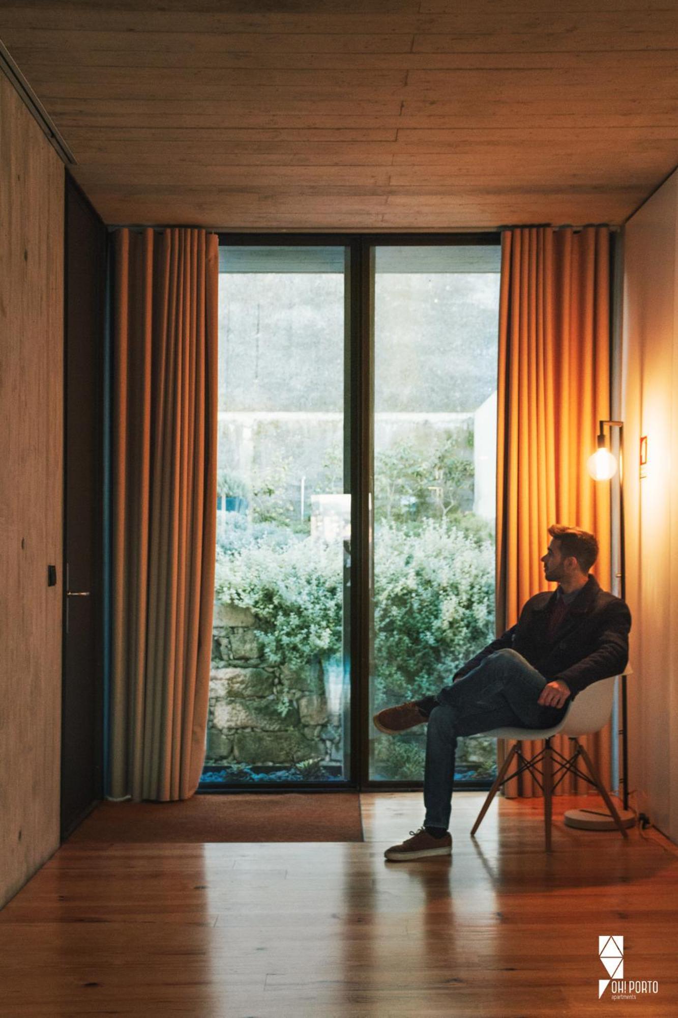 Studio Apartment River View