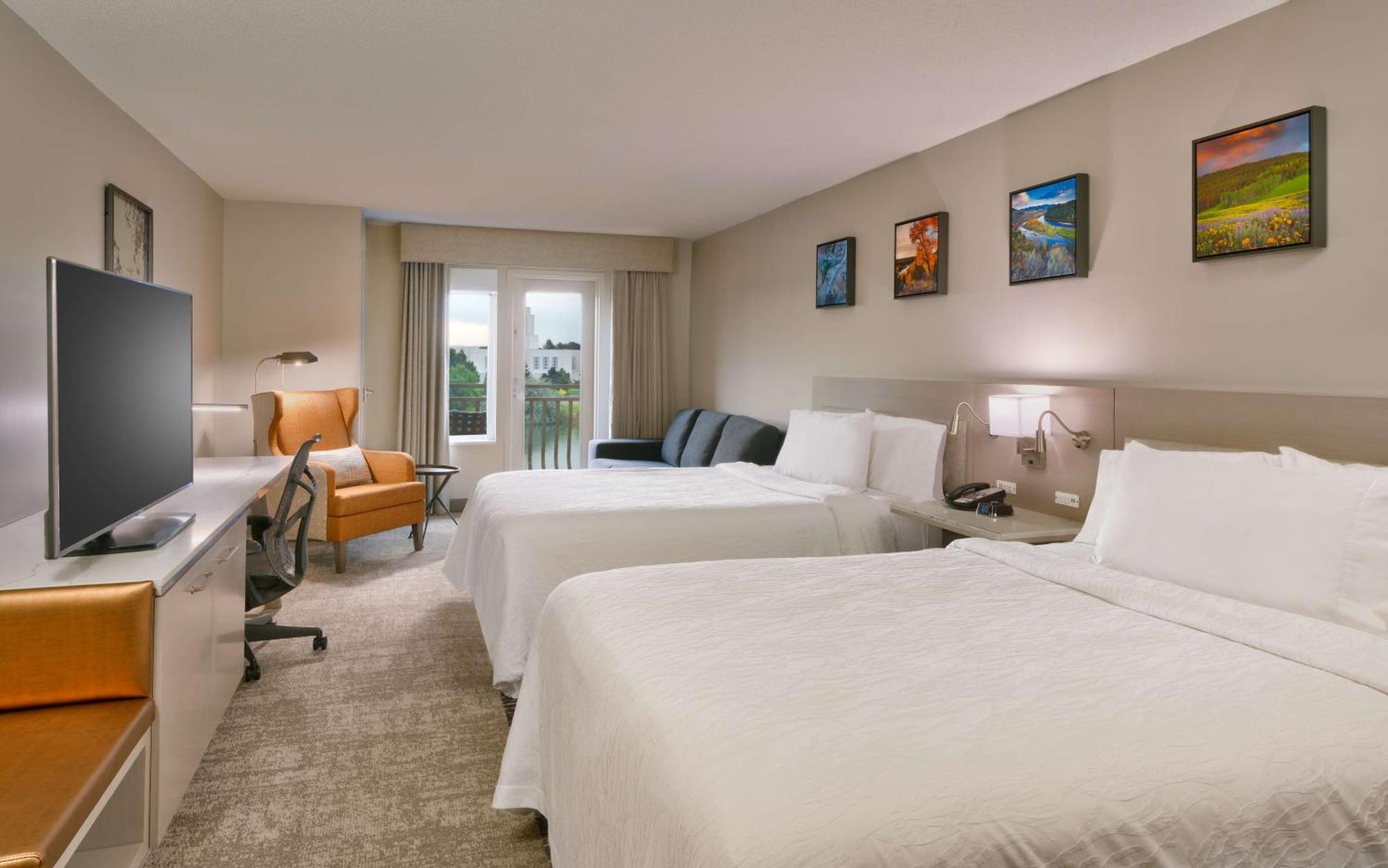 Queen Room 2 Queen Beds River View