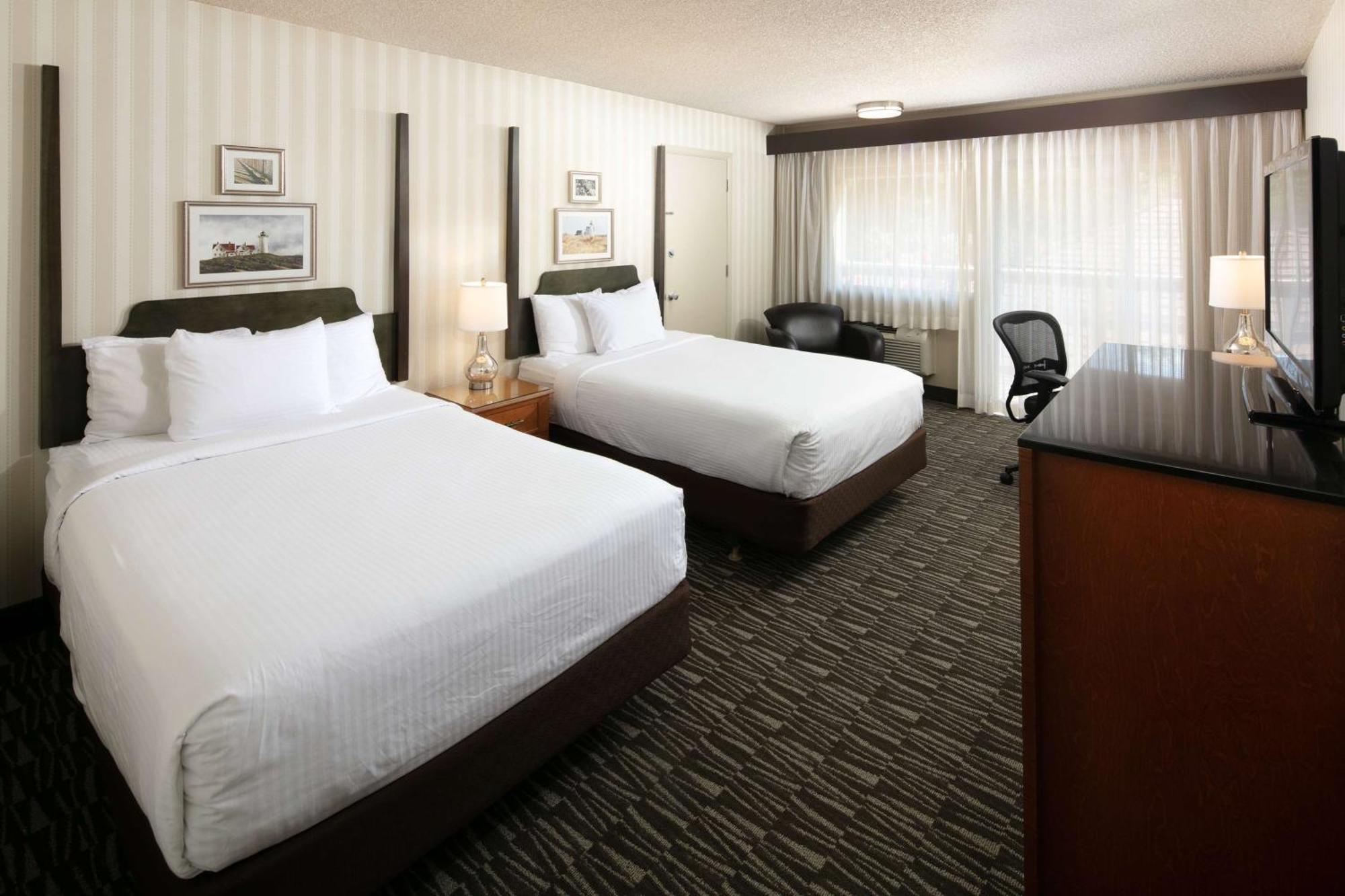 Premium Queen Room Two Queen Beds