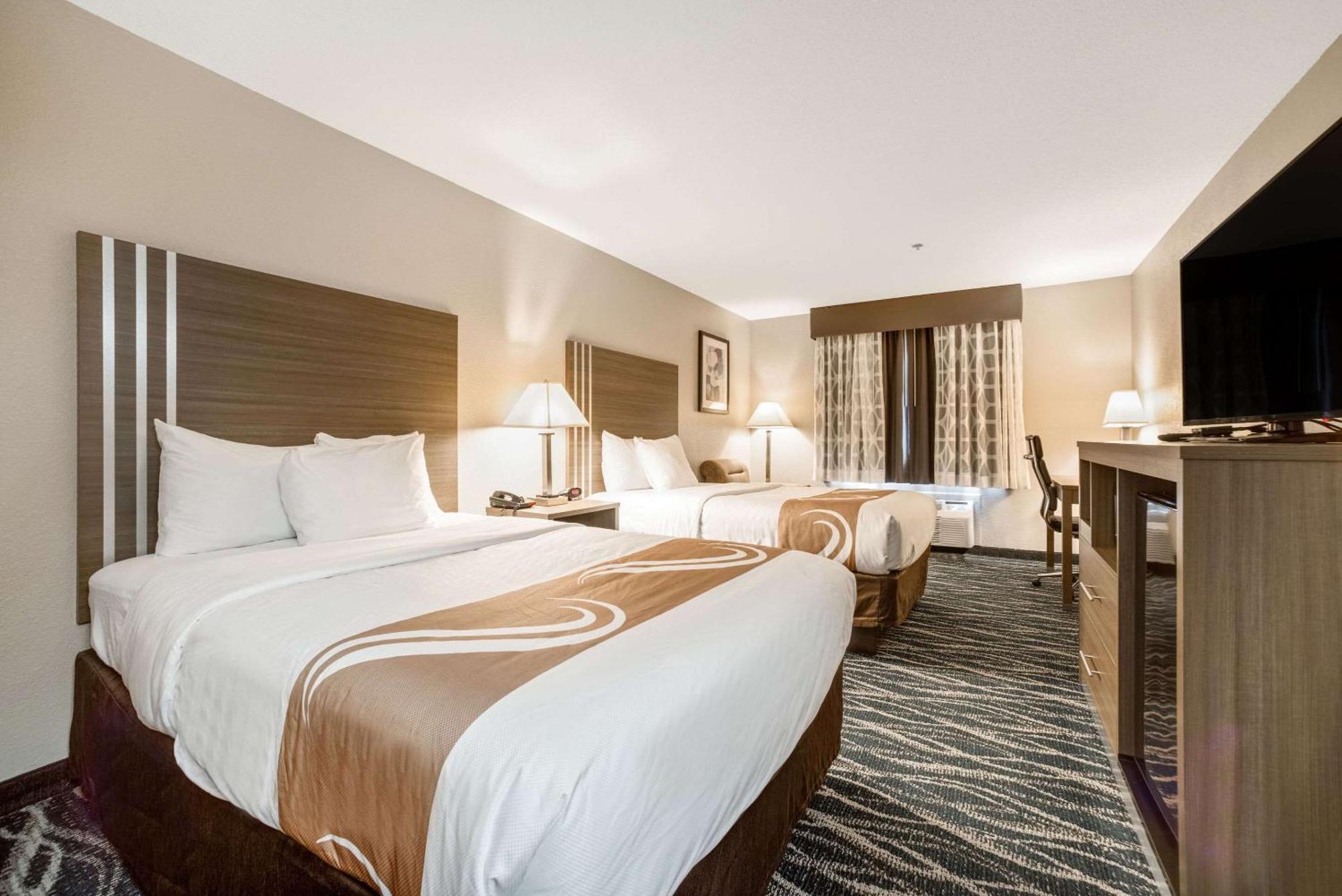 Double Room Two Double Beds Non-Smoking