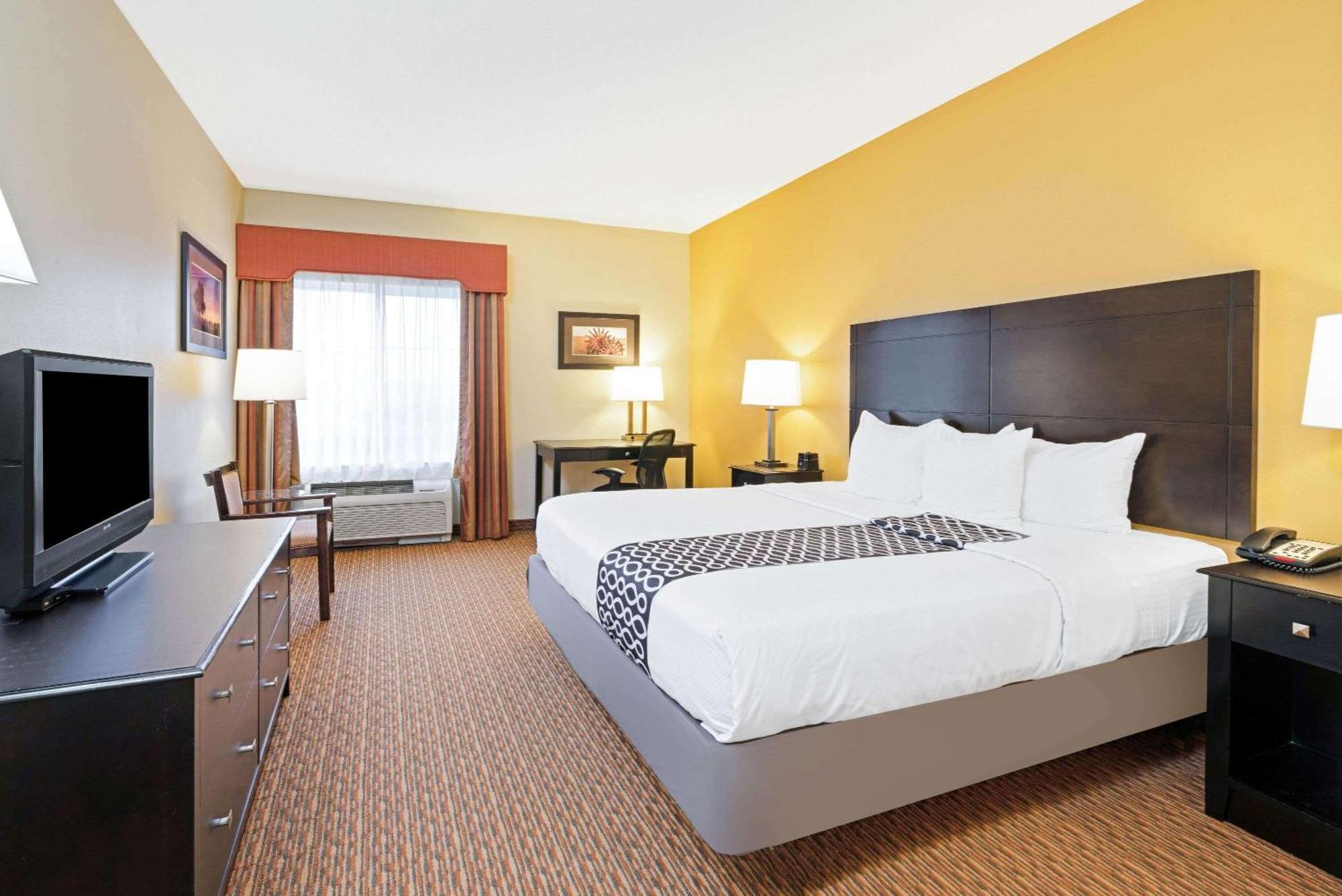 King Room - Mobility Access/Non-Smoking
