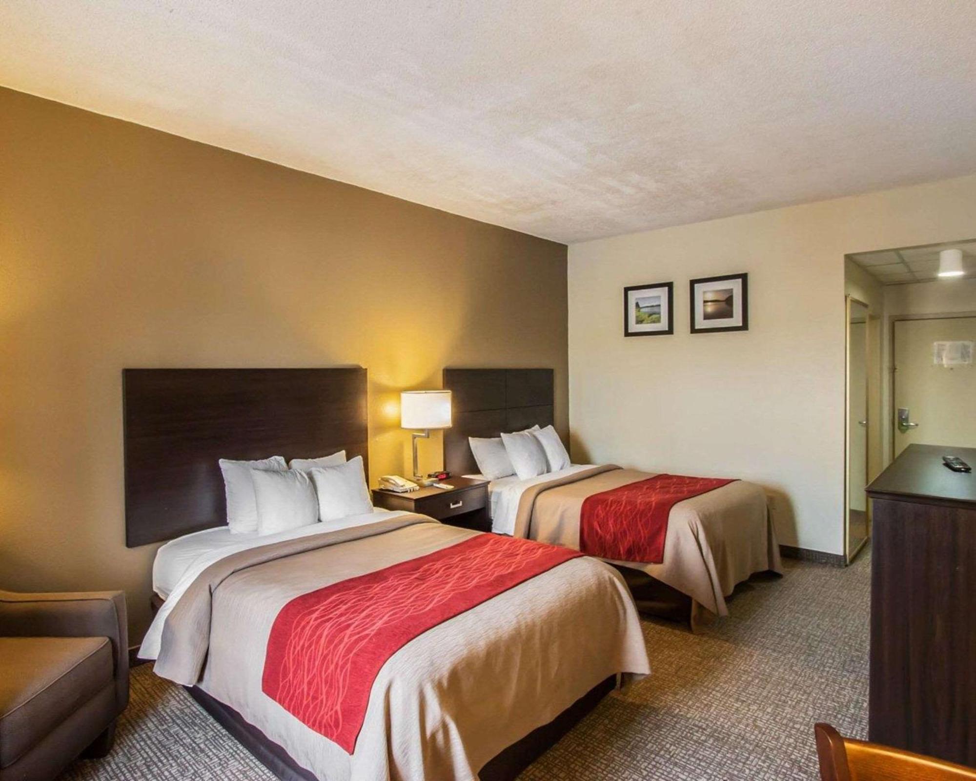 Double Room Two Double Beds Non-Smoking